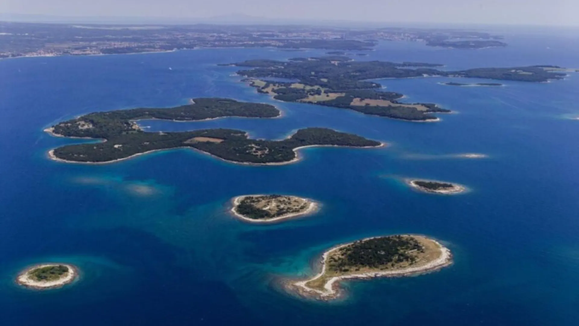 Lovely Flat Just Steps From The Beach Fazana 0*,  Croatia