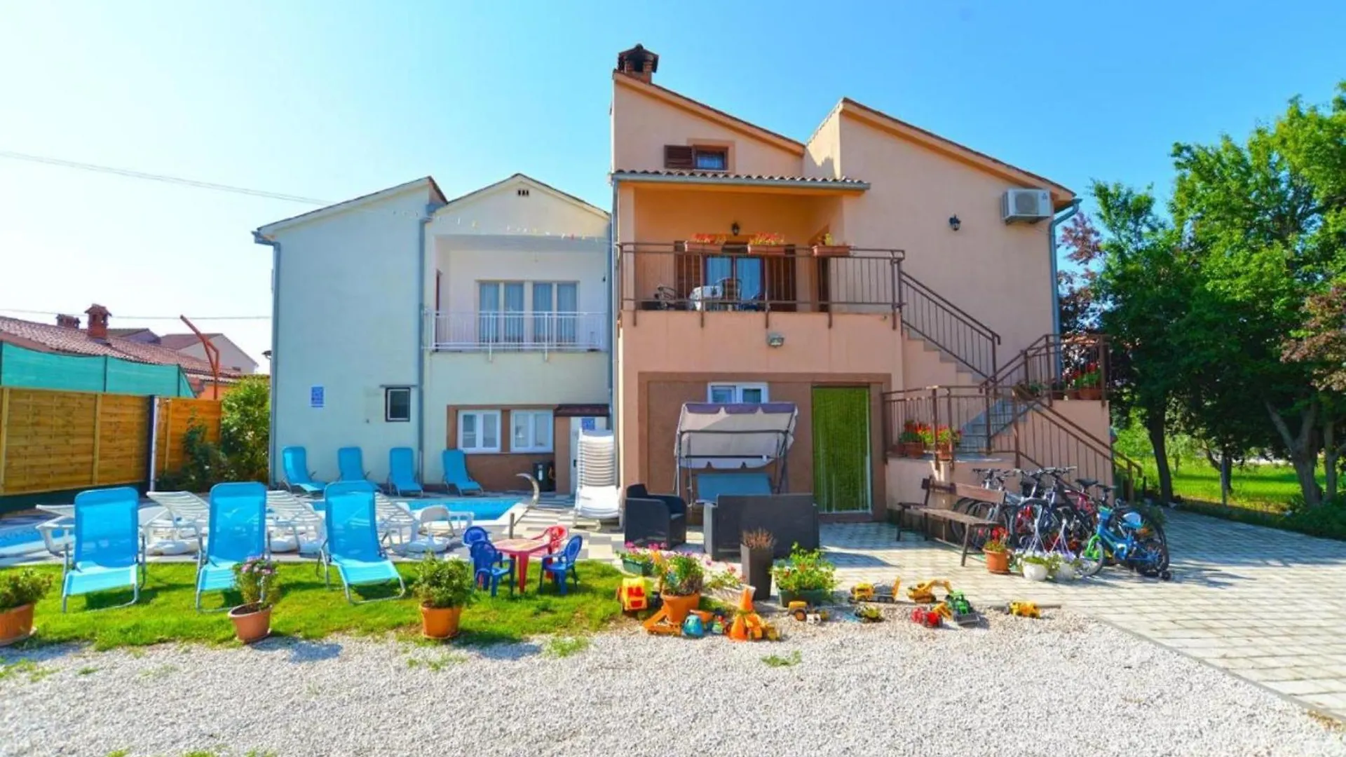 Lovely Flat Just Steps From The Beach Fazana