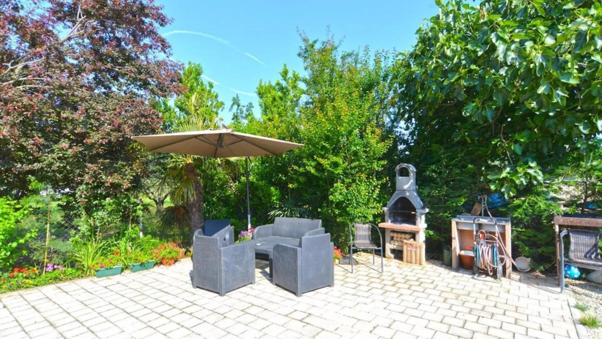Lovely Flat Just Steps From The Beach Fazana 0*,